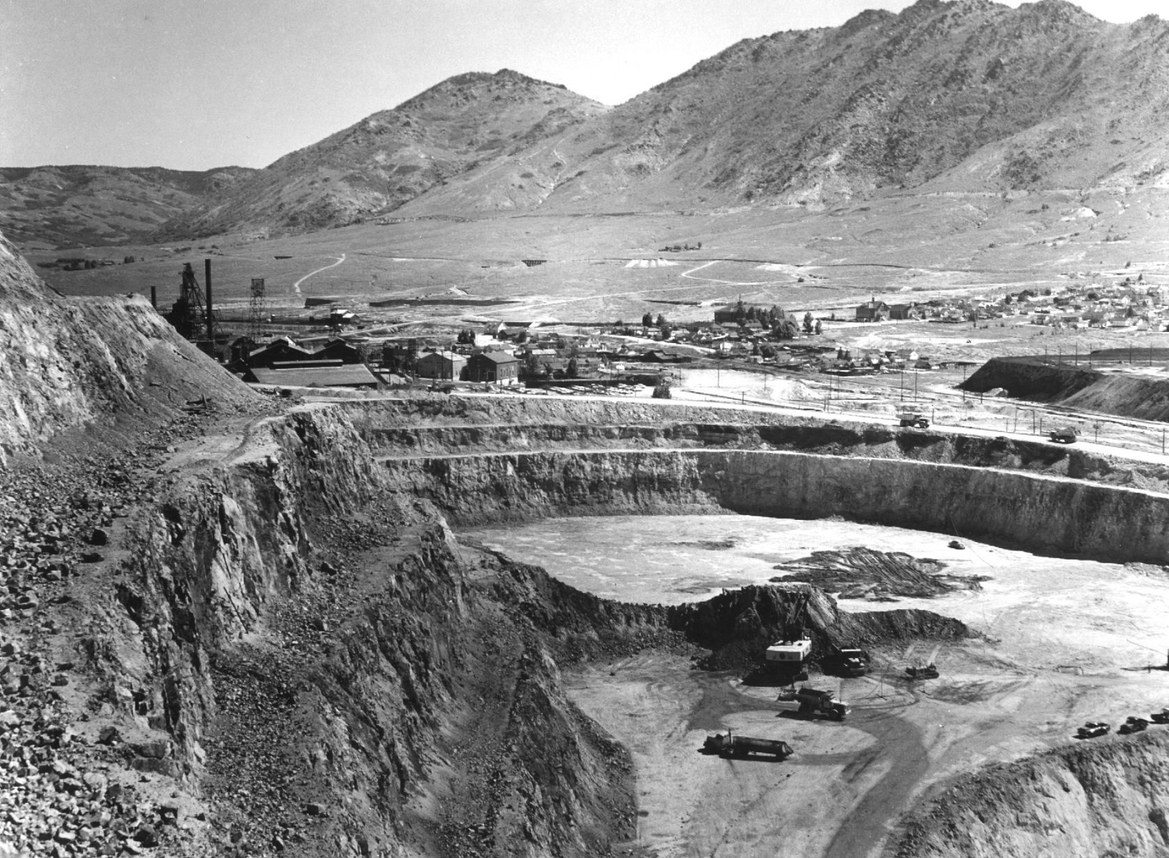 1956